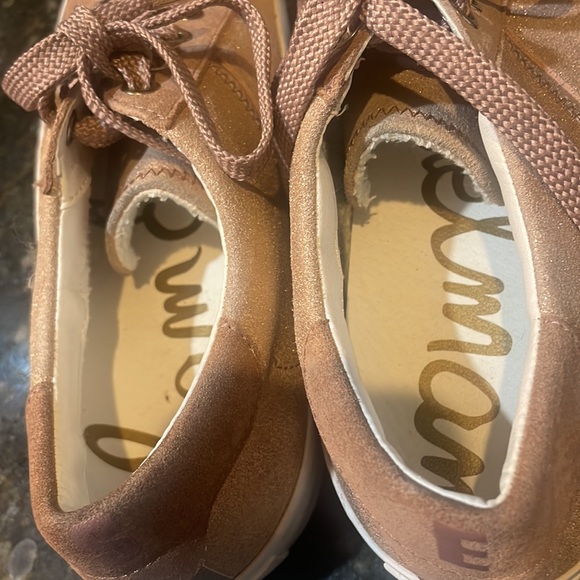 Sam Edelman Blush shimmery Sneakers! Size 8.5 - Picture 5 of 12